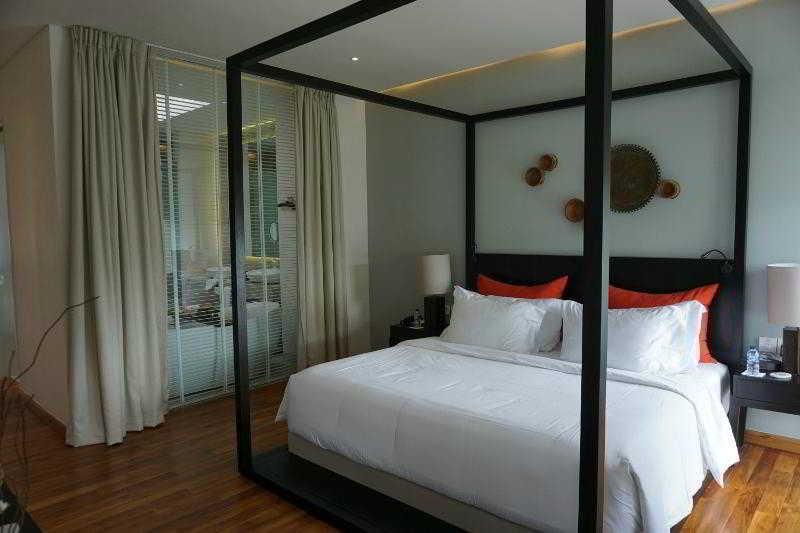 Hu'U Villas Seminyak  Luaran gambar