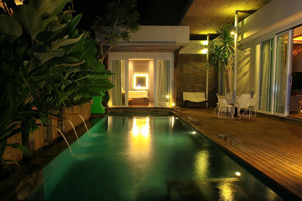 Hu'U Villas Seminyak  Luaran gambar
