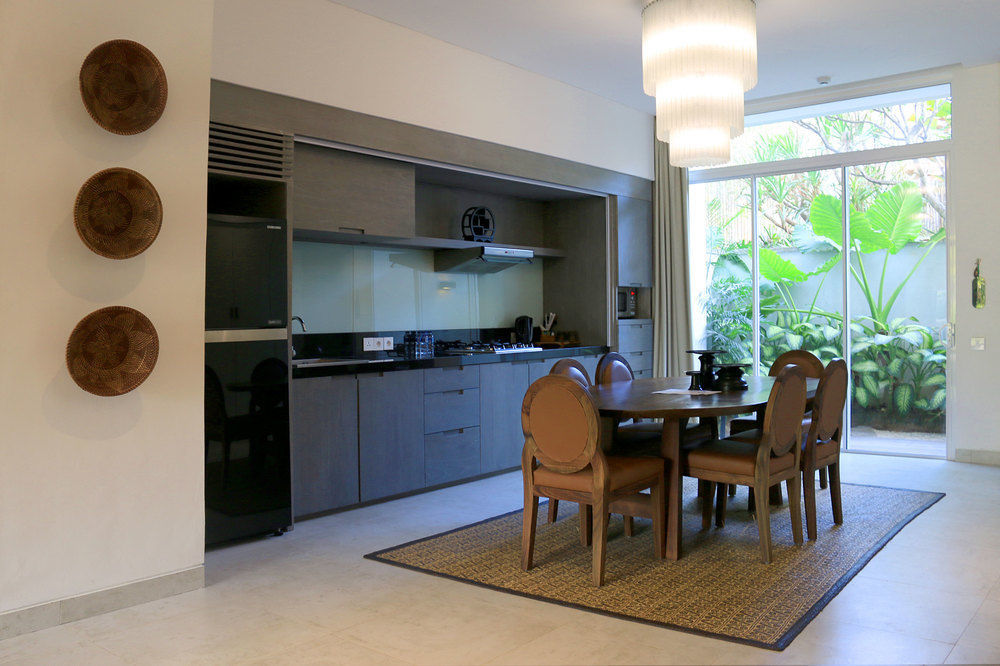 Hu'U Villas Seminyak  Luaran gambar