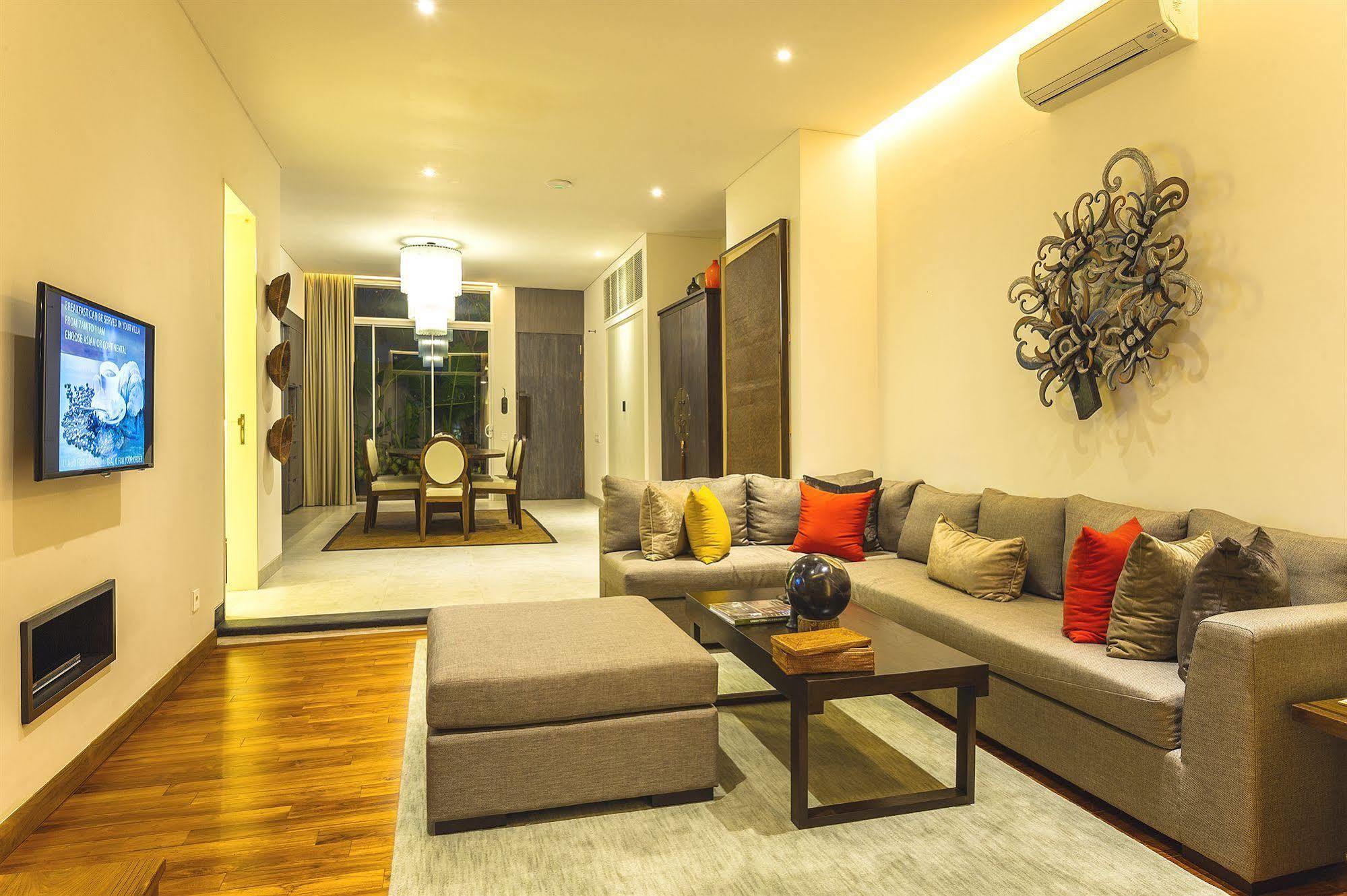 Hu'U Villas Seminyak  Luaran gambar